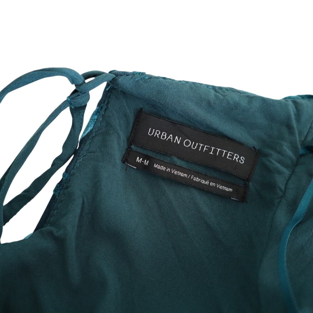 Urban Outfitters Womens Lexi Velvet Cowl Neck Mini Dress Size Medium Green Swing - Picture 8 of 14